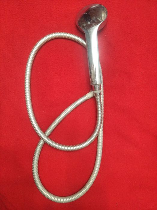 Смеситель для ванны.