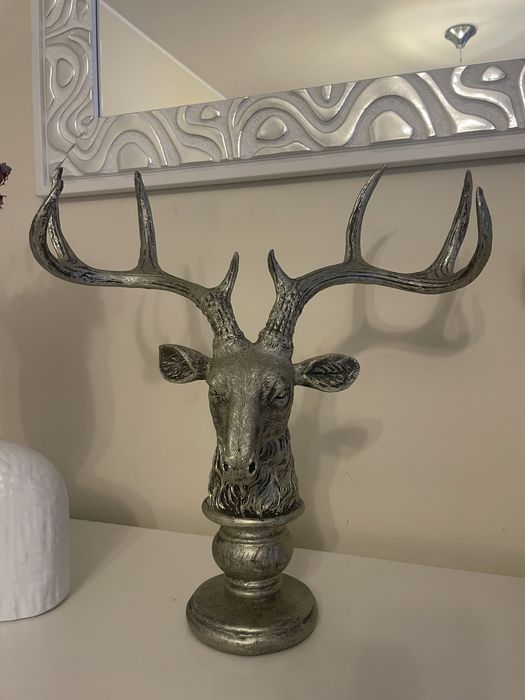 Busto cabeça de veado