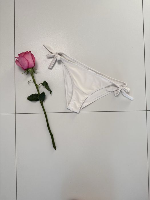 Dół od bikini biały,wiązany Hot Anatomy M