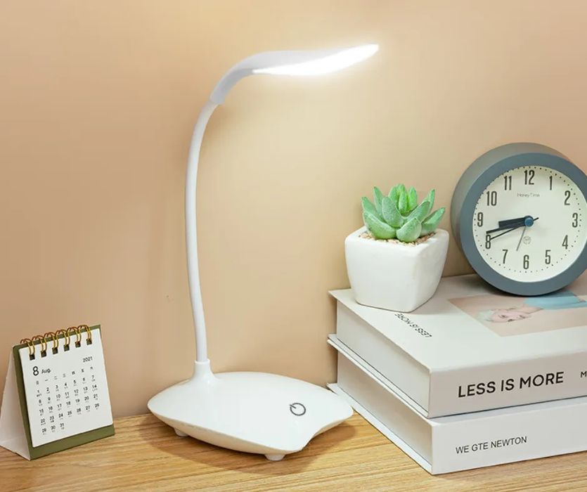 Lampka biurkowa 16 LED