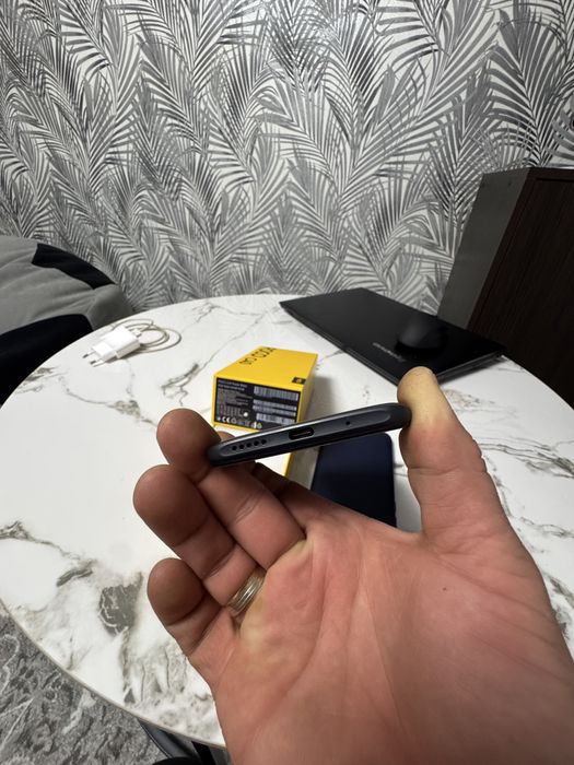 Смартфон Xiaomi Poco C40 64gb/ Продам телефон