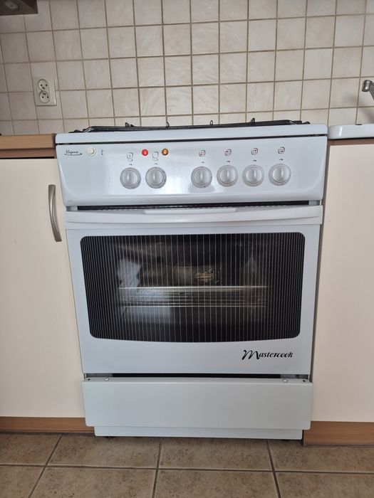 Kuchenka gazowo-elektryczna Mastercook – piekarnik + 4 palniki