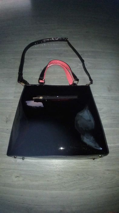 Torebka lakierowana MONNARI