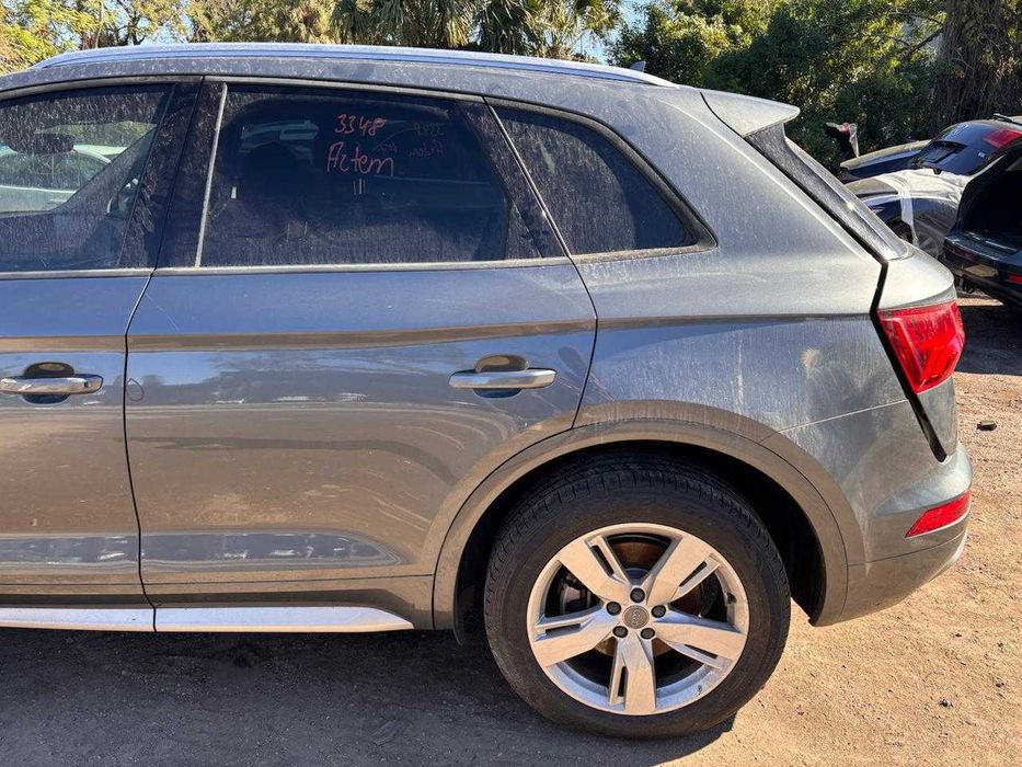 Разборка, розбір AUDI Q5 FY 2.0 2018 року Шрот, Запчастини