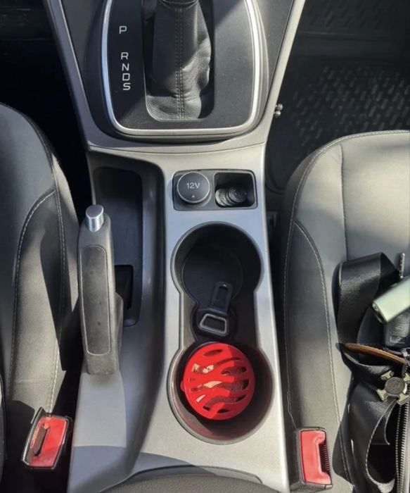 Продам Ford escape 2012
