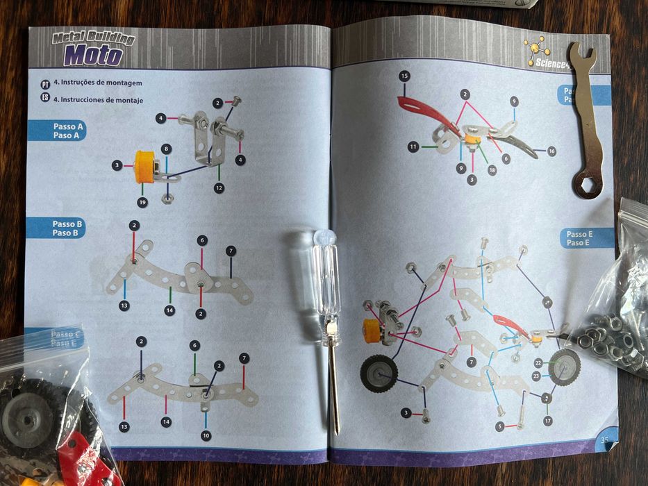 Conjunto de Construção : Moto Metal Building (Science 4 You)