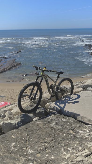 Bicicleta de enduro Kona