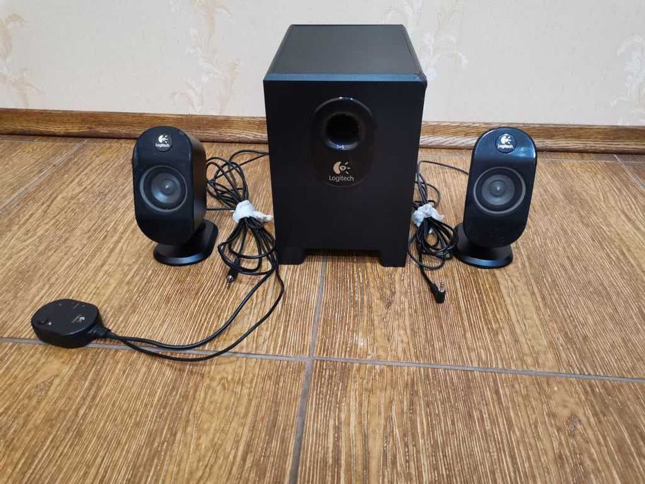 Компьютерные колонки акустическая система 2.1 Logitech X-210