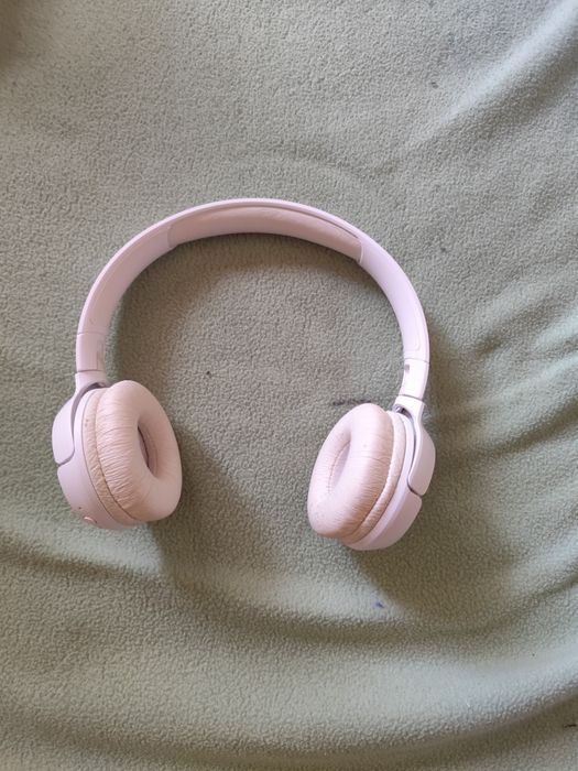 Fones JBL tune 520bt