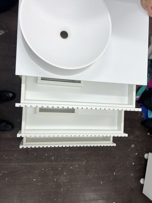 Тумба с умывальником чашей, акрыловый камень, фурнитура blum