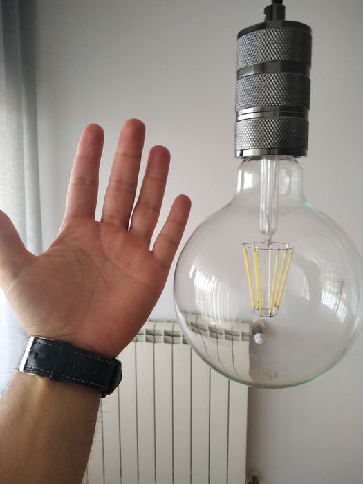 Candeeiro metal brilho com lâmpada Led