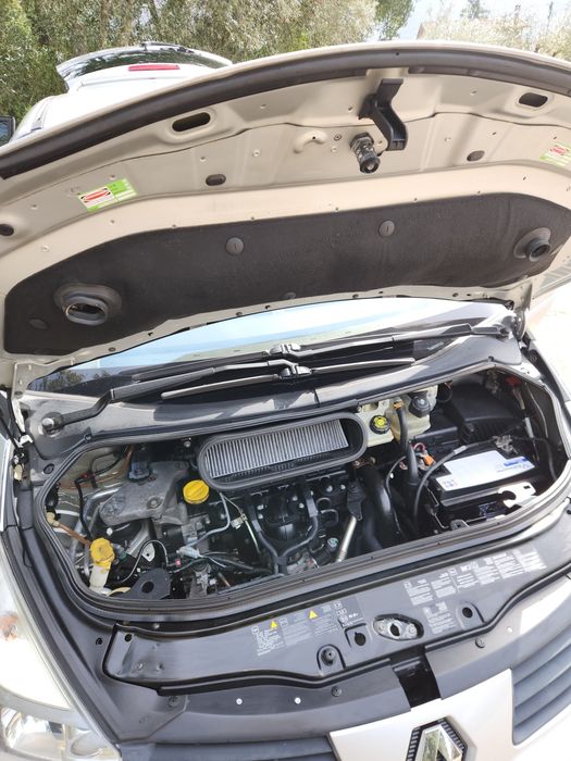 Renault espace 2.2 dci