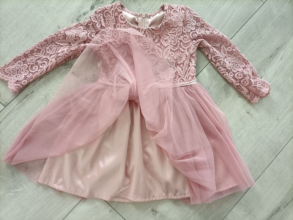 Sukienka Madżi, r.98