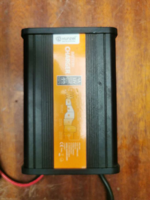Carregador Baterias 12V