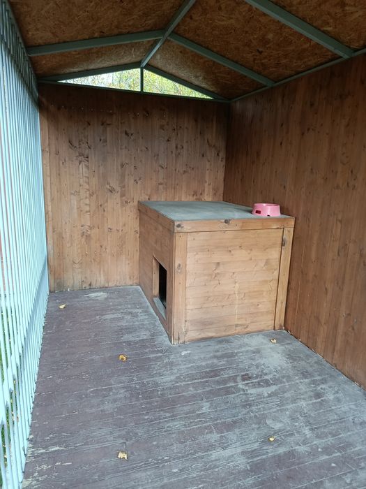 Вольєр для великої собаки