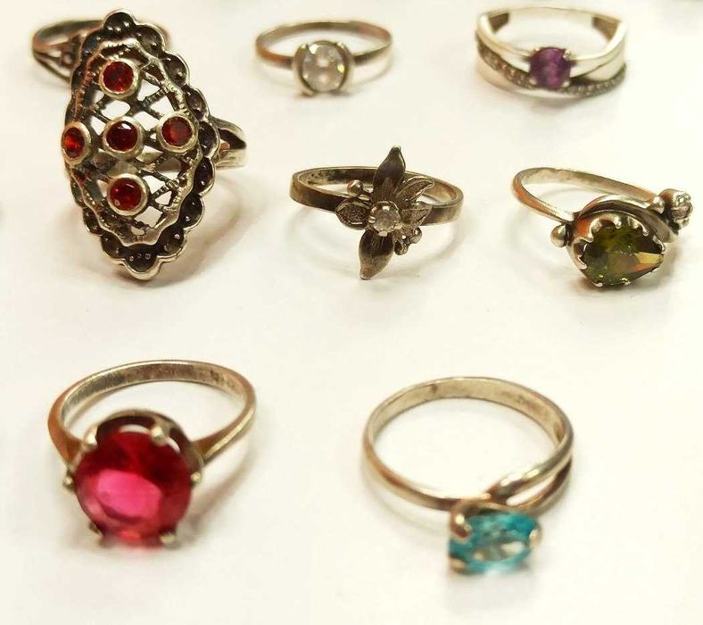 Коллекция серебряных колец