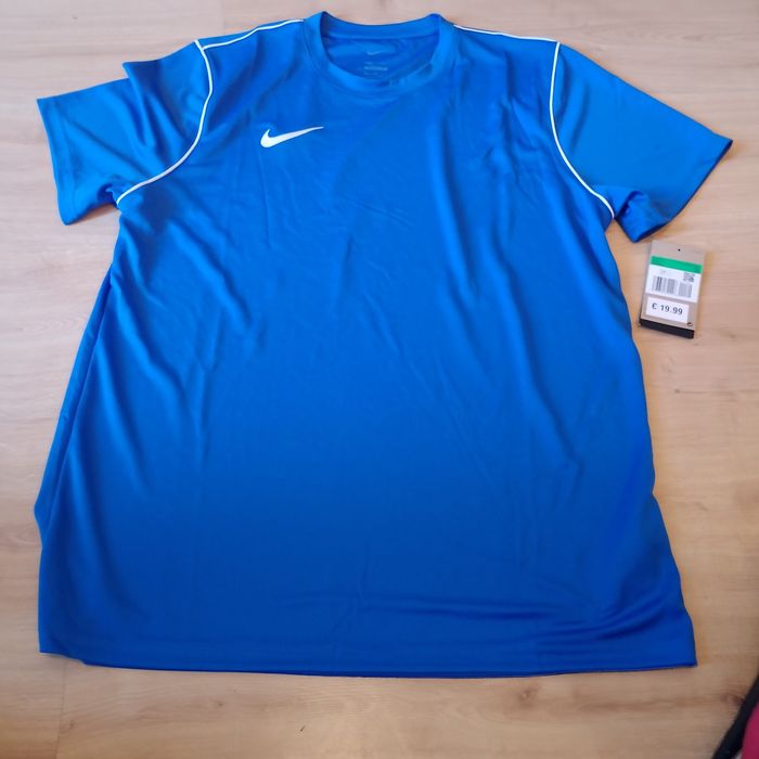 Koszulka nowa Nike dry