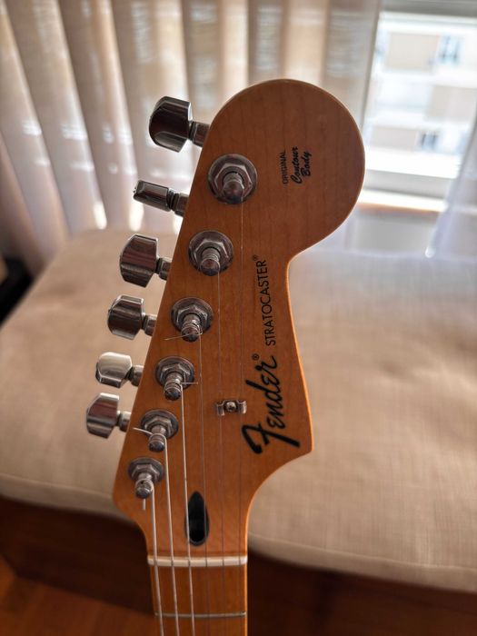 Fender Stratocaster Standard Mexico 2012 – Sunburst / Maple