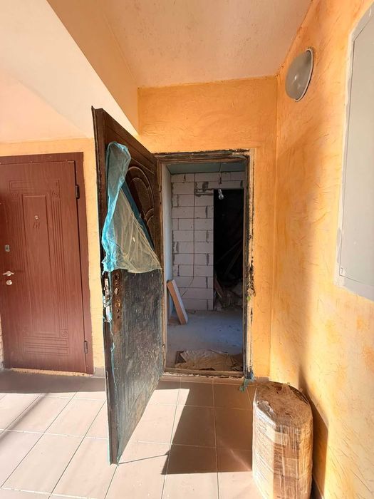 Продам недорого  1 комнатную квартиру в Молодёжном
