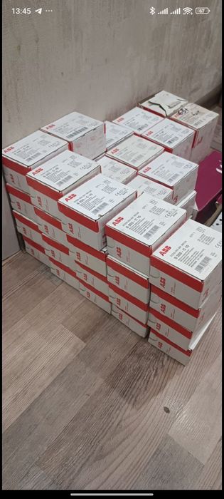 Защитные  автоматы  АВВ и  Etimat (poland).  Разные модели.