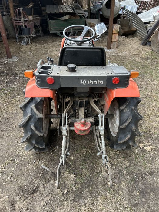 Sprzedam ciagniczek Ciagniczek kubota a-14
