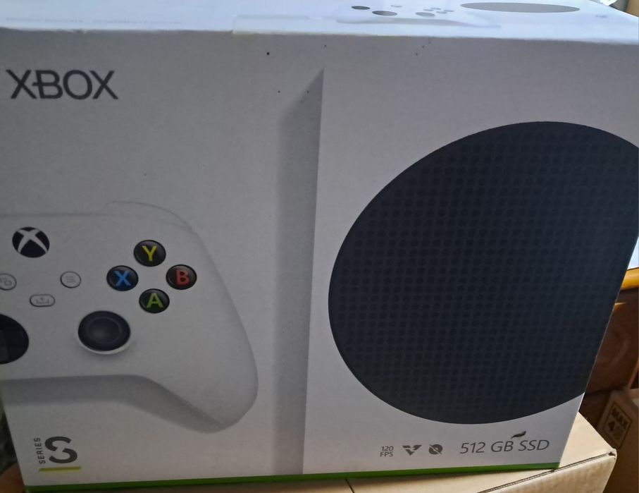 Xbox Series S  + comando, cabos e caixa – Como Nova, 6 Meses de Uso
