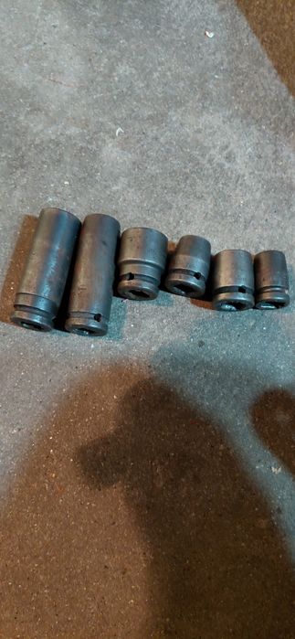 Chaves inpacto longas e pequenas