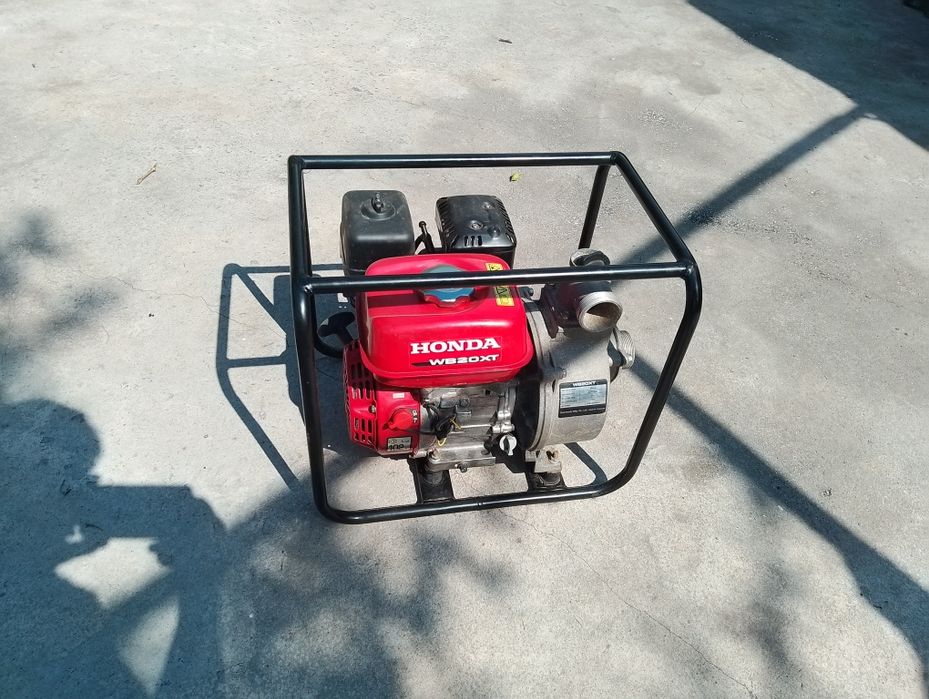 Мотопомпа Honda WB 20 xt
