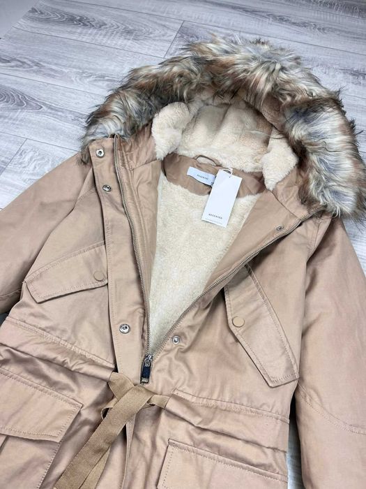 Zimowa Kurtka Reserved Damska Parka ocieplana kożuchem długa H0