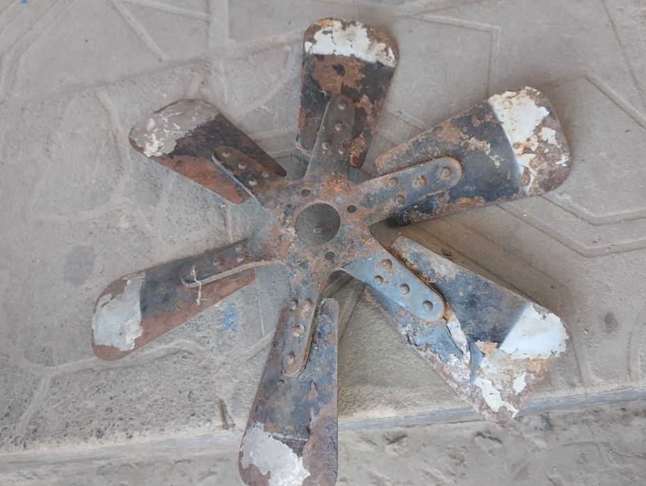 Продам крильчатка лопасть на 6