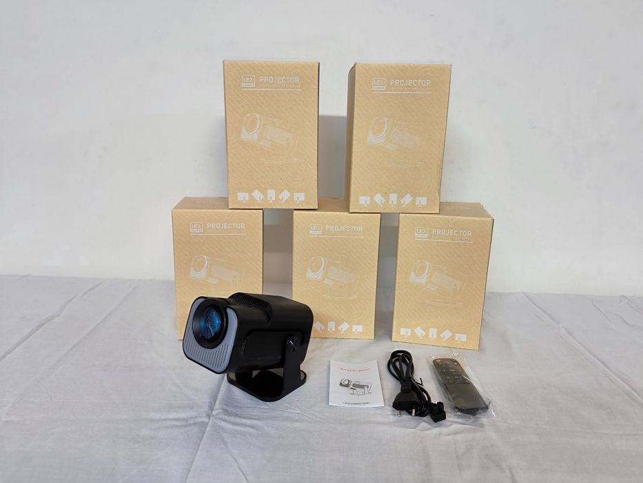 Projetor HY320Pro ANDROID 11 1/GB/8GB 390ANSI 4k WiFi Bluetooth