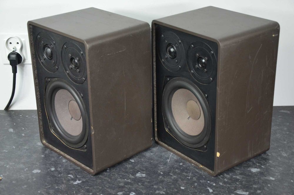 CANTON FONUM 30 Kolumny Trójdrożne Kolumny Stereo.