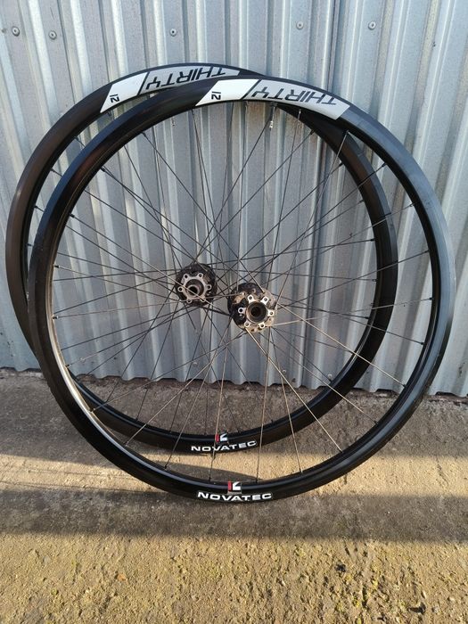Koła rowerowe Novatec MTB 29" sztywne osie, pod tarcze