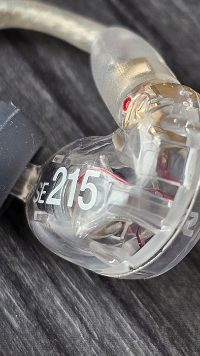 Навушники Shure SE 215
