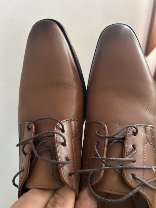 Sapatos em Pele N42