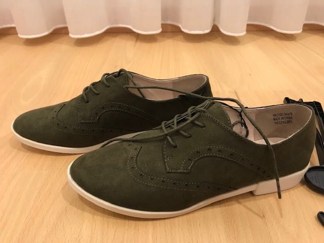 Sapatos Verde Escuro Nº 39 Novos