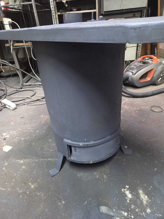 Salamandra em aço com placa de aquecimento