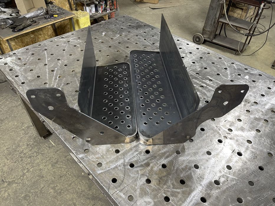 Підніжки ЗІЛ. ГАЗ. САЗ 3307 ГАЗ Подножки