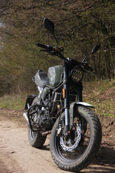 Продам мотоцикл Geon scrambler 250 
2021 рік