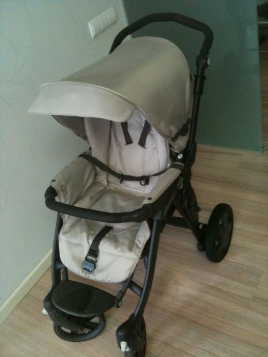 Коляску универсальную 2 в 1 CAM Dinamico бежевый б/у со стразами