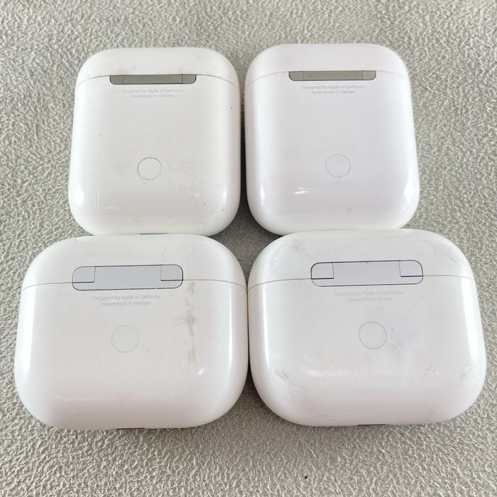 apple純正 AirPods A1602　４個 Apple アップル 純正 AirPods 4 エアポッズ4 エアーポッズ4 アクティブ