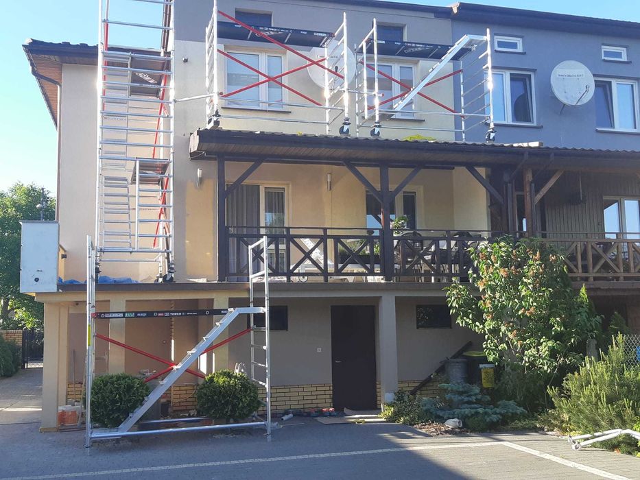 Rusztowanie jezdne, aluminiowe ze schodami - Altrex 5300 - Nowe