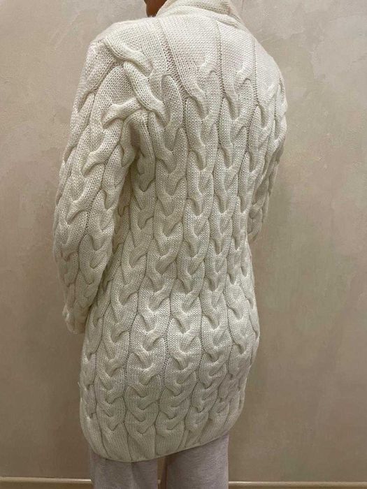 Кардиган  светр білий жіночий зима