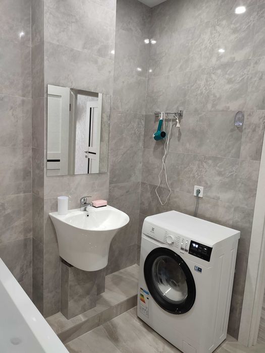 ПодобовоПогодинно!-2х.км АвтовокзалНовобудова.Надаю звітні документи