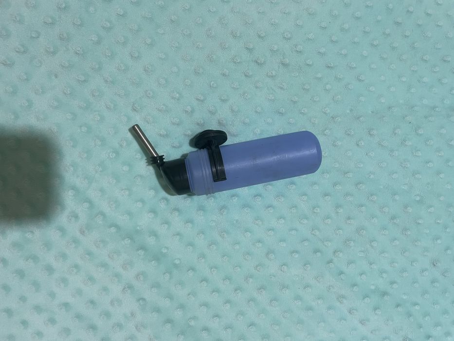 Поїльник, поїлка для гризунів, папуг