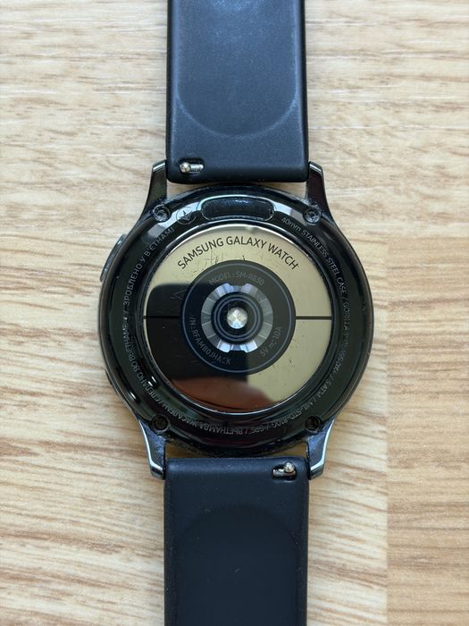 Samsung galaxy watch active 2 на 40mm