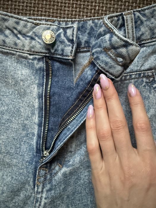 Джинсові шорти 34 розмір