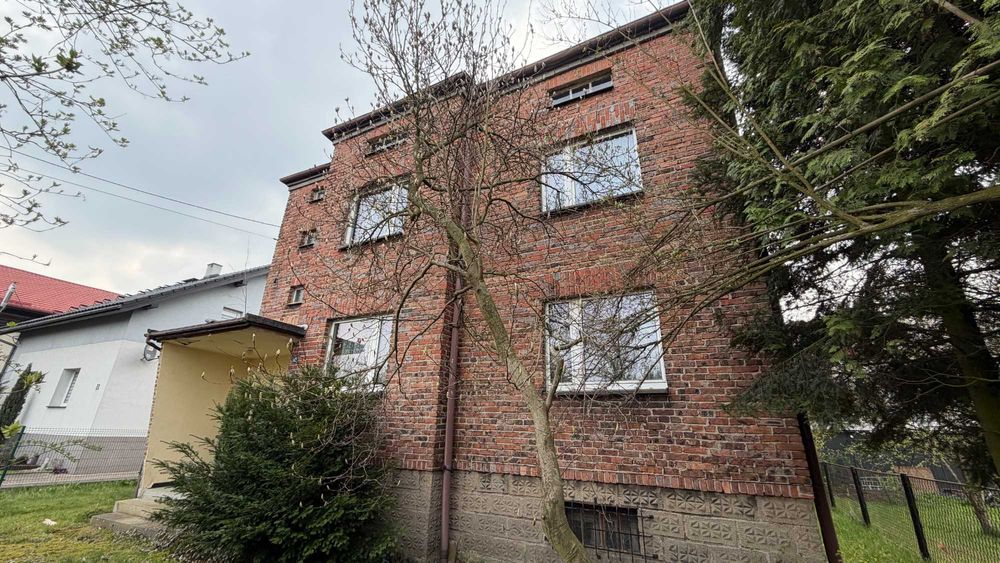 Dom w Orzeszu | Ul. Prosta | 185 m2 powierzchni użytkowej | Działka 1288 m2 | Ogrzewanie olejowe | Blisko lasu