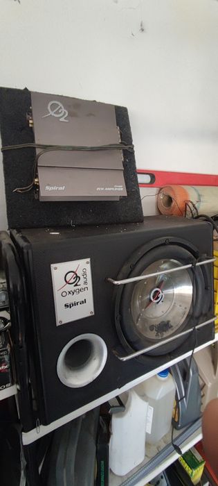 Amplificador oxygén e subwoofer