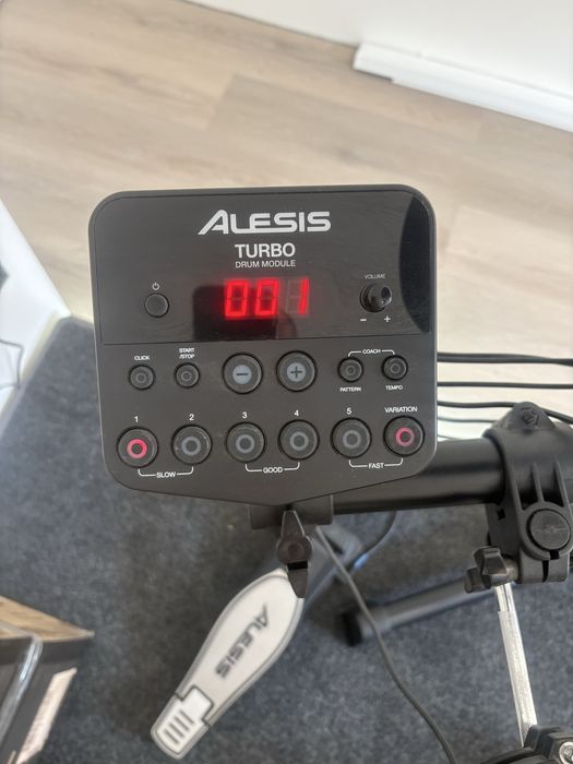 Електронна ударна установка Alesis Turbo Mesh Kit